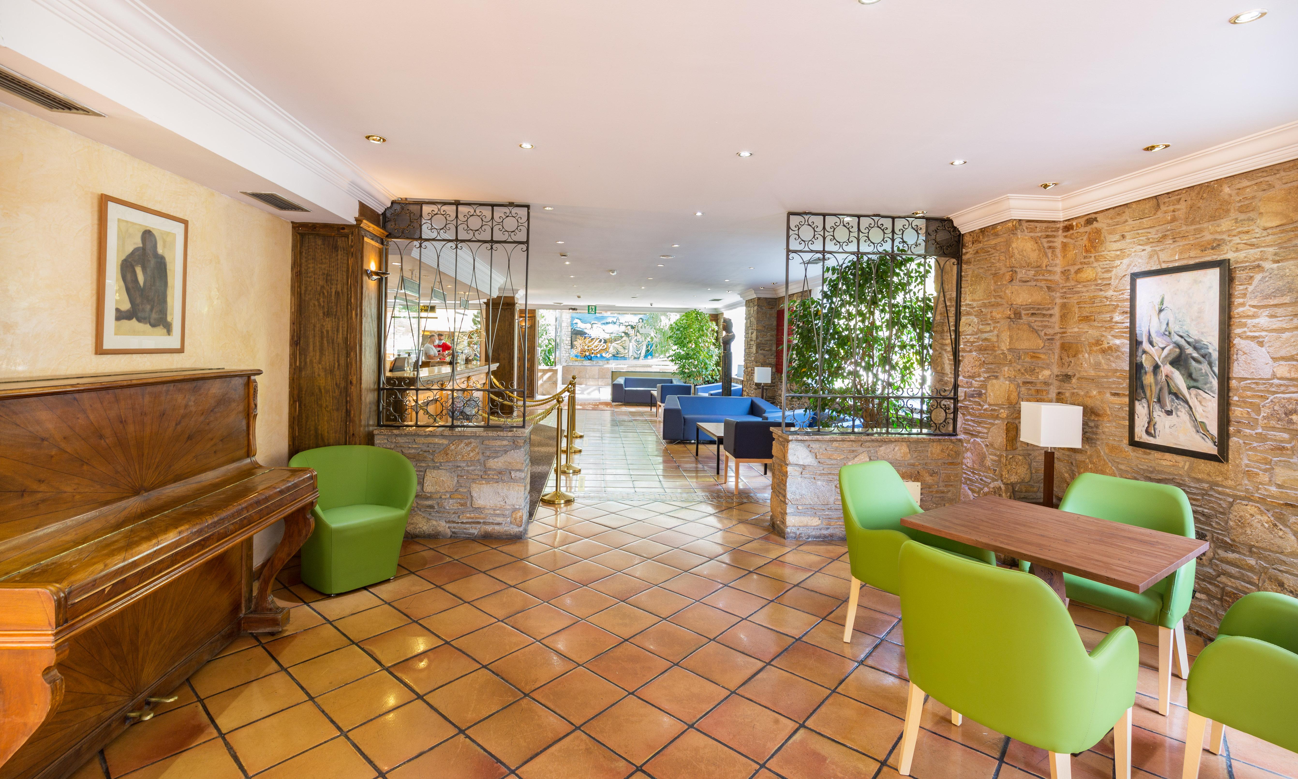 Hotel Princesa Parc Excellence อรินซัล ภายนอก รูปภาพ The lobby