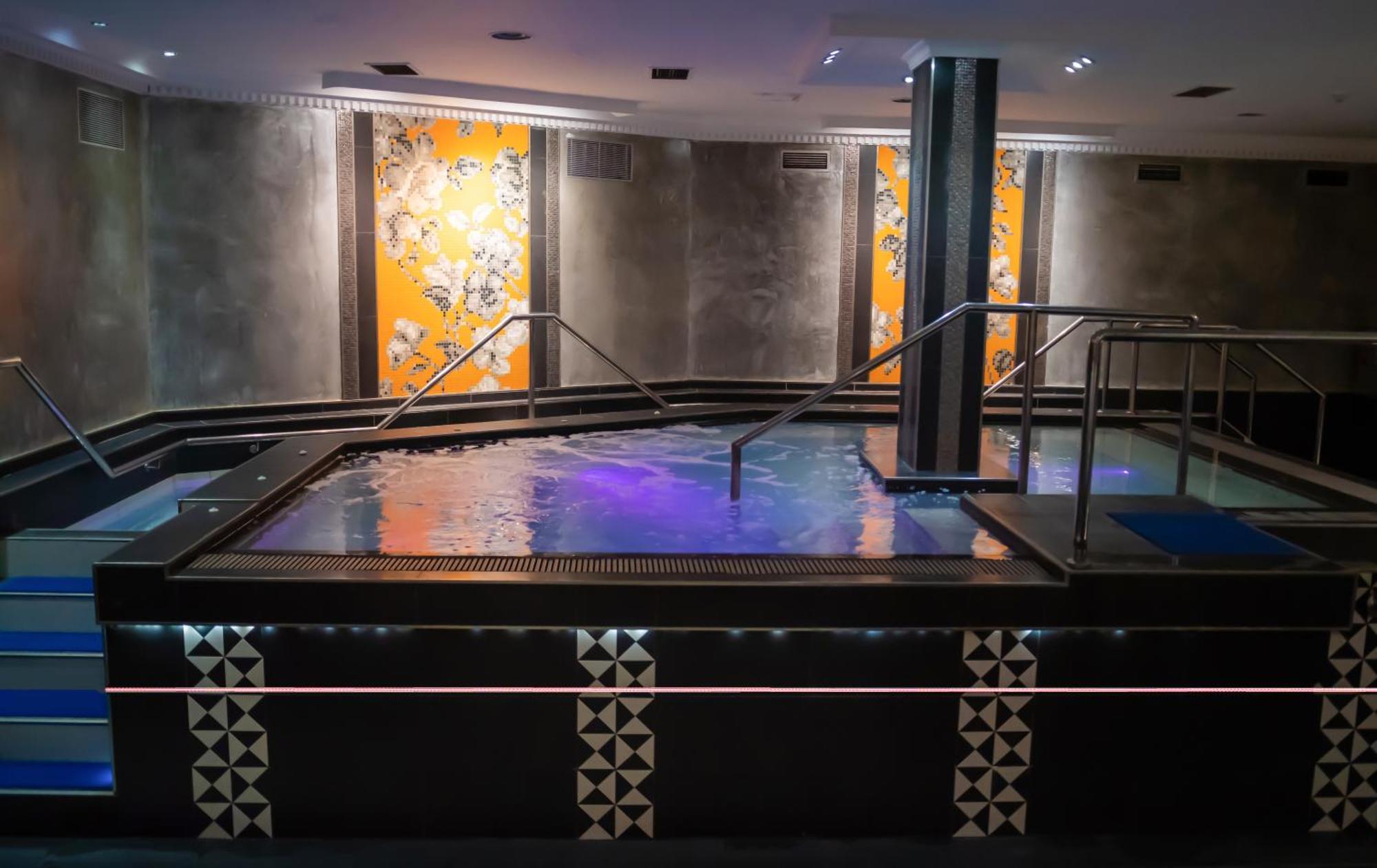 Hotel Princesa Parc Excellence อรินซัล ภายนอก รูปภาพ The spa at the InterContinental
