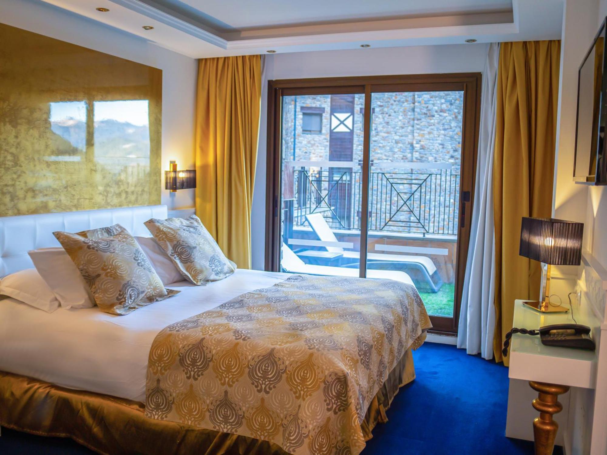 Hotel Princesa Parc Excellence อรินซัล ภายนอก รูปภาพ A room at the hotel
