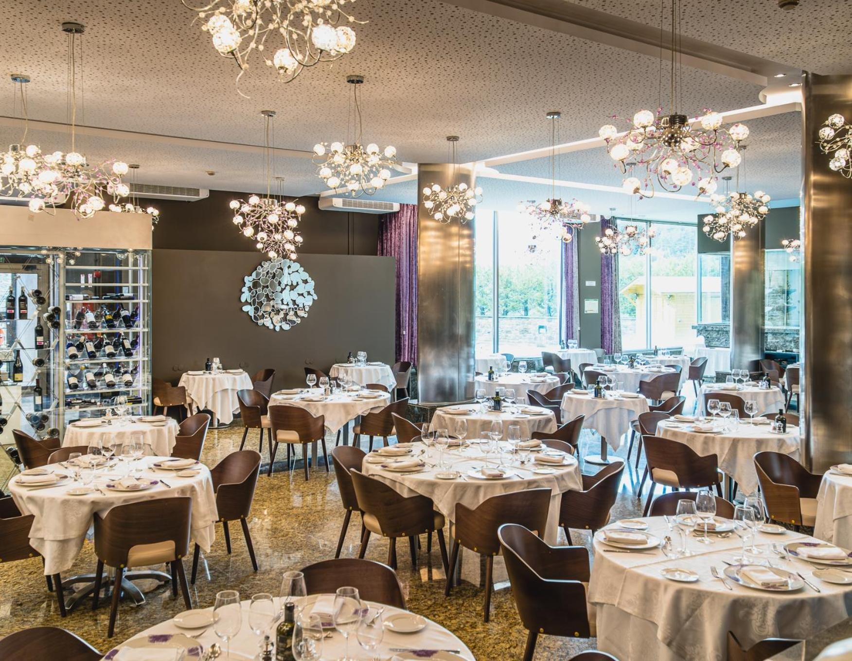 Hotel Princesa Parc Excellence อรินซัล ภายนอก รูปภาพ Restaurant "La Table d'Or"